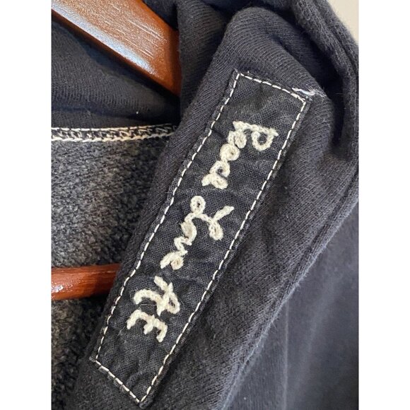 American Eagle Black Hoodie Women's XL Old Worn Comfortable AE Spell-out - Picture 5 of 5